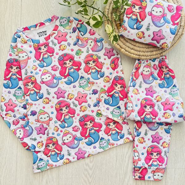 پری دریایی صورتی